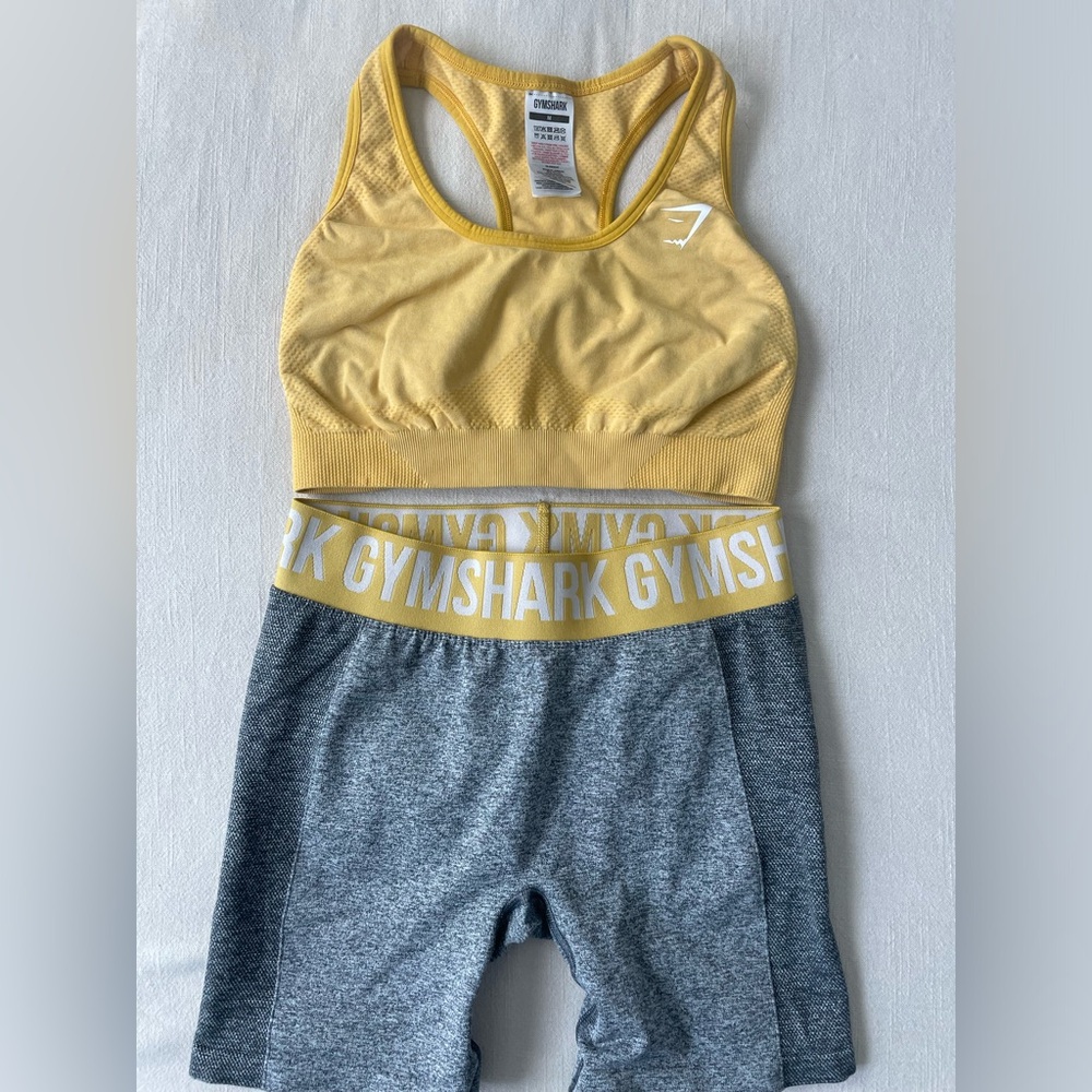 Gymshark Women Grey and Yellow Flex Shorts/ Yellow Sports Bra